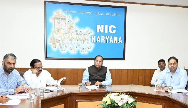 सरकार ने पिराई सत्र की शुरूआत में ही गन्ने का रेट बढाया- डा. बनवारी लाल