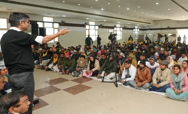 आप के राष्ट्रीय महामंत्री ने शिक्षा व्यवस्था को लेकर सरकार को घेरा