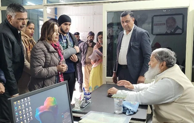 विज ने की हत्या के मामलों में कार्रवाई नहीं होने पर स्टेटस रिपोर्ट तलब