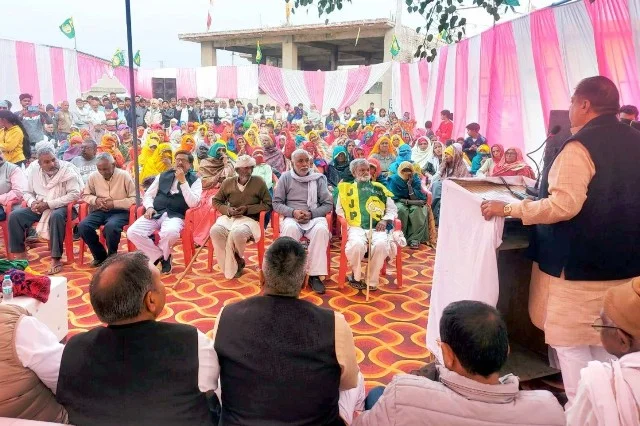 लोगों की समस्याओं को दूर करने के लिए जेजेपी प्रयासरत – अजय चौटाला