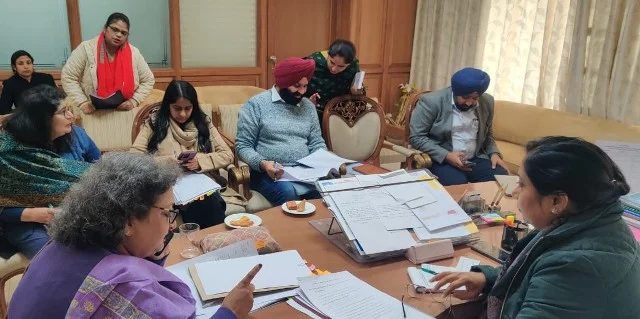 विभाग में प्रमोशन तेजी से पूरा करने के निर्देश