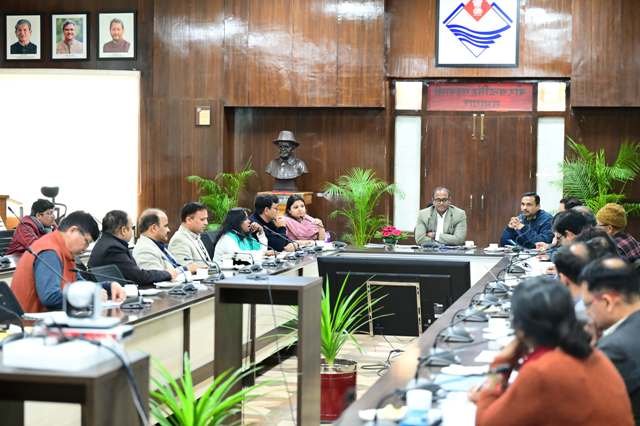 मुख्य निर्वाचन अधिकारी ने की स्टेट नोडल अधिकारियों के साथ बैठक