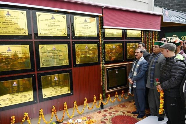 मुख्यमंत्री ने सोलन विधानसभा क्षेत्र को दी करोड़ों की सौगात
