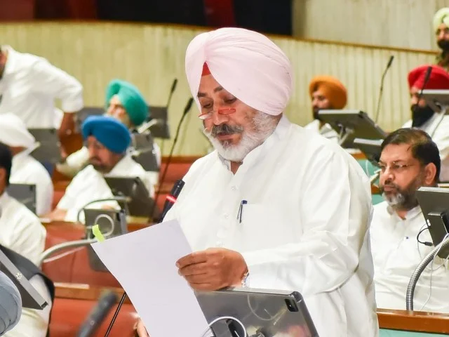 "द ईस्ट वार अवार्ड्स (संशोधन) बिल, 2024" सर्वसम्मति से पारित