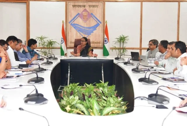 मातृ मृत्यु दर में सुधार के लिए सीएस ने दिए निर्देश
