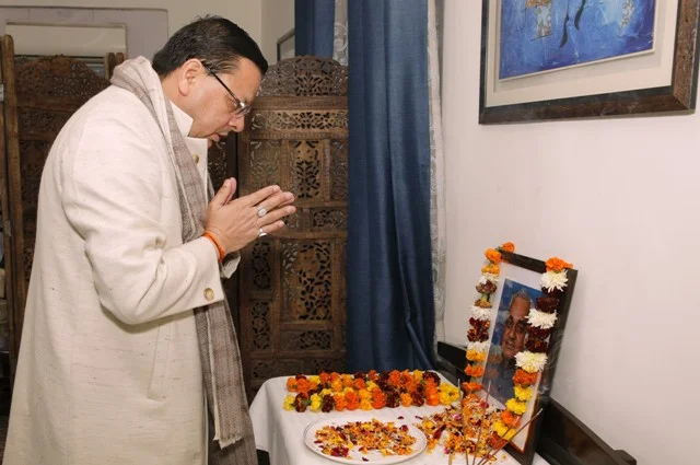 सीएम धामी ने किया स्व. वाजपेयी का स्मरण