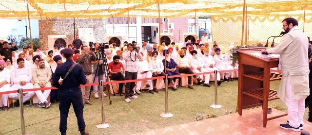 सिख समाज के इतिहास को संरक्षित कर रही है सरकार - सैनी