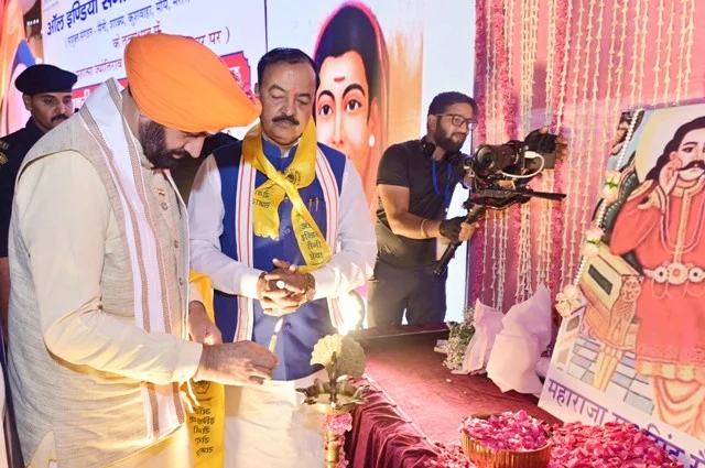 सीएम ने की अनुसूचित जाति एवं ओ.बी.सी. के छात्रों के लिए बड़ी घोषणा