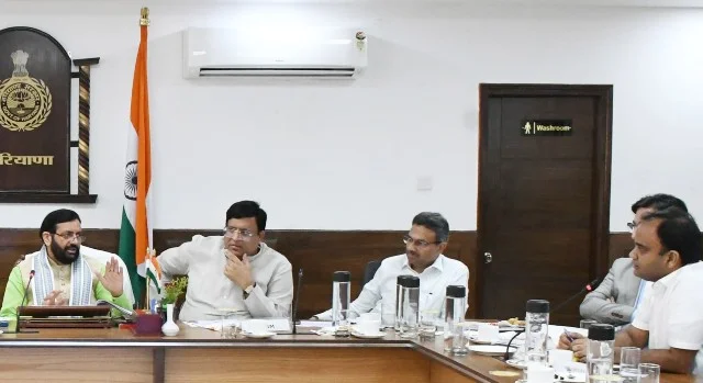 अब हर घर से कचरा उठाने की होगी रियल टाइम मॉनिटरिंग