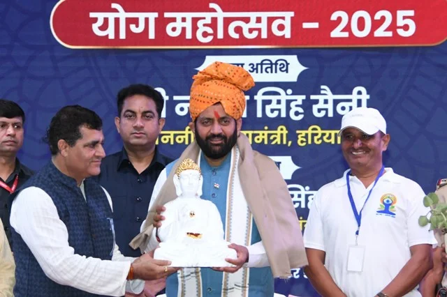 आयुष योग सहायकों के परिवारों को मिलेगी 3 लाख की सहायता