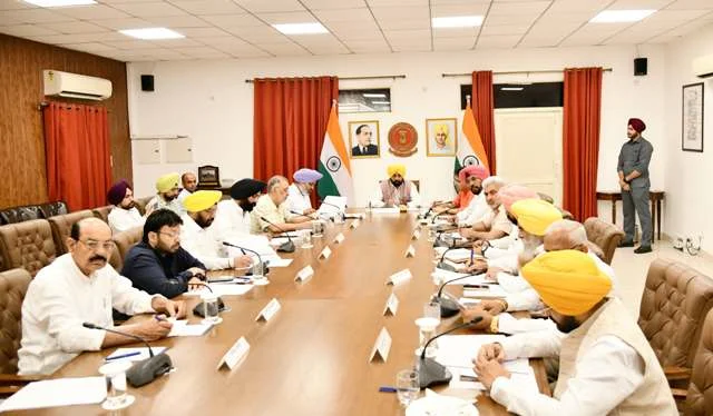 पंजाब कैबिनेट ने दी श्रम सुधार को मंजूरी