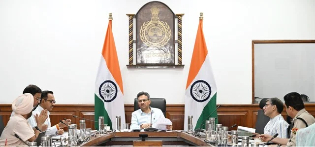 सड़क सुरक्षा को बढ़ावा देने के लिए फंड जारी