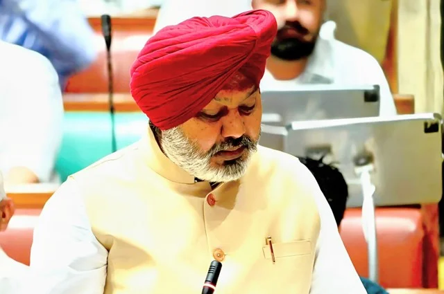 वित्त मंत्री चीमा के दो बिल हुए पारित