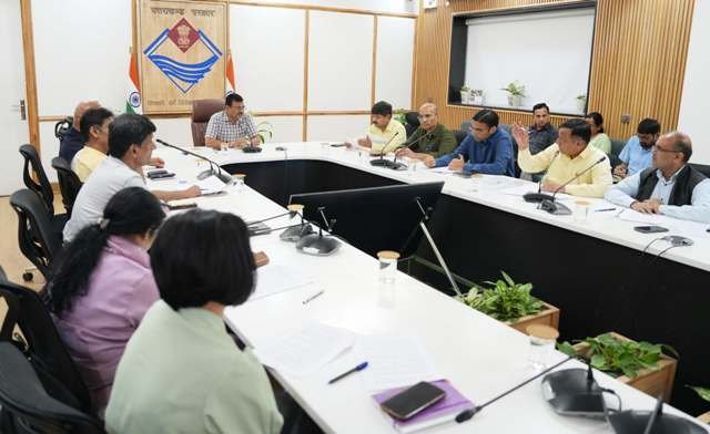 स्वतंत्रता दिवस की तैयारियों को लेकर मुख्य सचिव ने की बैठक
