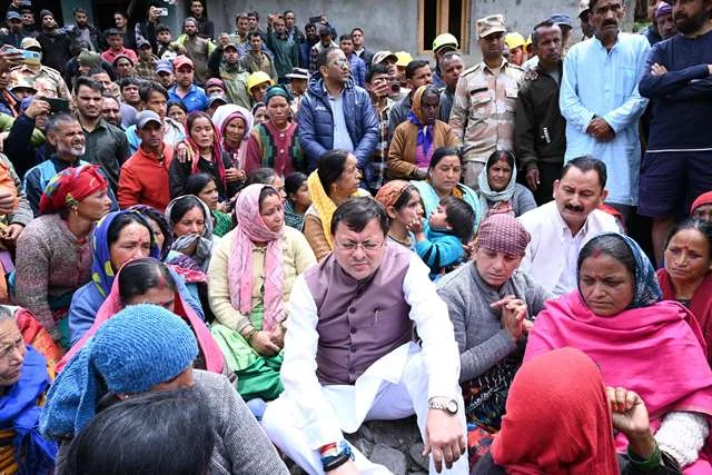 धराली संकट सीएम धामी के निर्देशन में राहत अभियान जारी, बुनियादी सुविधाएं बहाल