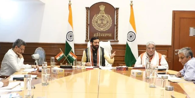 'लखपति दीदी' योजना के जरिए ग्रामीण महिलाओं को बनाना है आत्मनिर्भर - सैनी