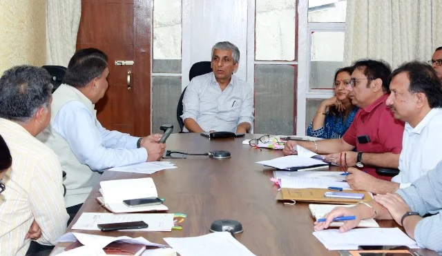 हरियाणा में बेहतर स्वास्थ्य सेवाओं के लिए चल रहे निर्माण कार्यों पर नजर