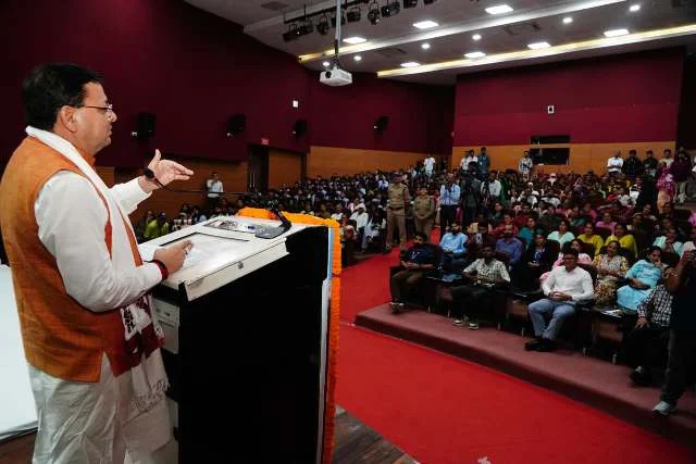 धामी बोले—हिमालय संरक्षण में सरकार और समाज दोनों की भागीदारी जरूरी