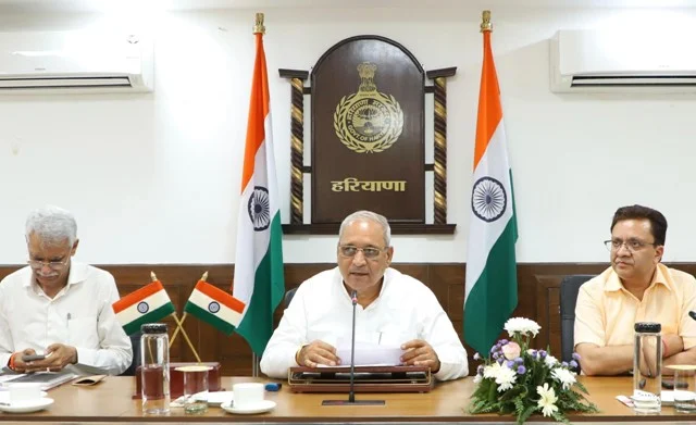हरियाणा सरकार का बड़ा कदम, नई सड़कों व पुरानी सड़कों की मरम्मत को मिलेगी गति