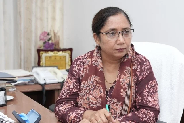 आशीर्वाद योजना के तहत पिछड़े और आर्थिक रूप से कमजोर वर्गों को आर्थिक मदद