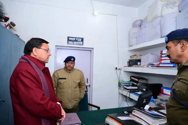 सीएम धामी का संदेश कानून-व्यवस्था से समझौता नहीं होगा