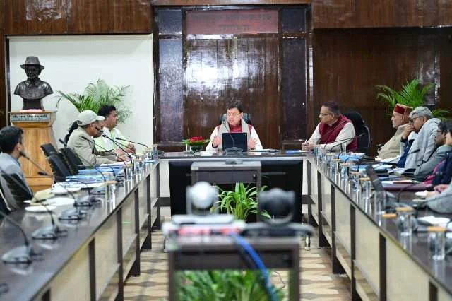 हर्बल एवं औषधीय उत्पादों को प्रोत्साहन देने पर मुख्यमंत्री की विशेष समीक्षा