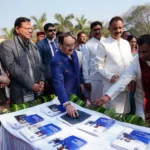 छात्रों को मानव निर्माण और उत्तरदायित्व का संदेश, दीक्षांत समारोह में दिग्गजों की मौजूदगी