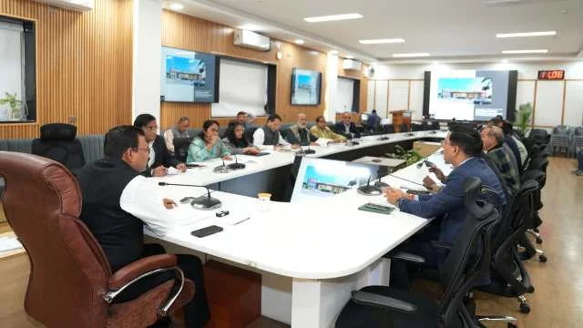 राज्य में विकास कार्यों को गति देने के लिए वित्तीय फैसले मंजूर