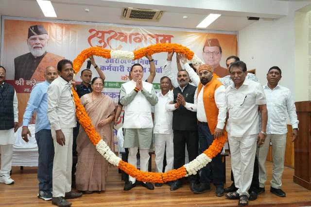 आभार रैली में सीएम धामी ने कर्मचारियों की भूमिका को बताया विकास की कुंजी