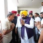 जगराओं में पीड़ितों से मिले सीएम, संकट की घड़ी में साथ देने का वादा