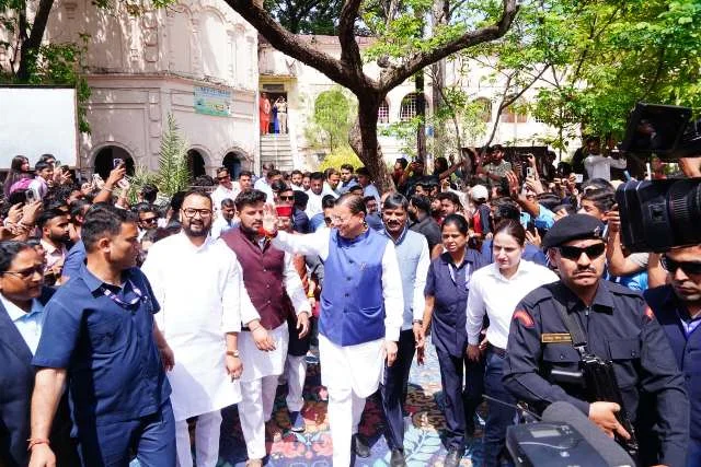 युवा देश का भविष्य ही नहीं, वर्तमान भी हैं सीएम धामी