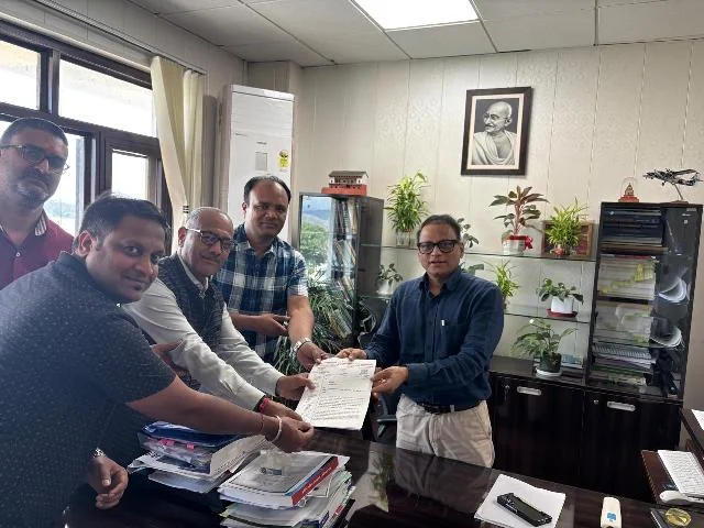 सेवा नियमावली संशोधन और नए ढांचे पर सहमति, कर्मचारियों को राहत