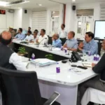आईटी पार्क स्थित कंट्रोल रूम से चारधाम यात्रा व्यवस्थाओं का लिया जायजा