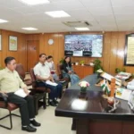उपभोक्ताओं को राहत देने के लिए खाद्य आपूर्ति व्यवस्था पर सरकार सतर्क