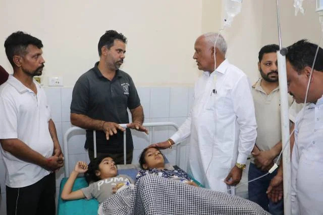 बरिंदर गोयल बोले—प्रभावित लोगों के उपचार में किसी प्रकार की लापरवाही न हो