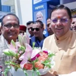 साहित्य और राजनीति के संगम वाले कार्यक्रम में पहुंचे मुख्यमंत्री धामी