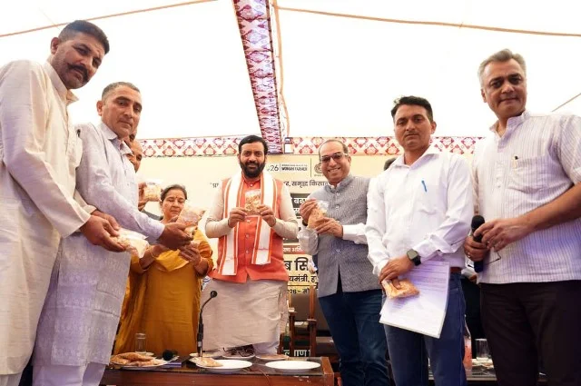 आधुनिक तकनीक, नए बाजार और वैश्विक साझेदारी से किसानों को मिलेगा आर्थिक लाभ