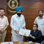 जनसेवा और पारदर्शिता को प्राथमिकता देने की नसीहत के साथ पटवारियों का स्वागत