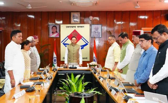 राज्य के सार्वजनिक जीवन और खेल जगत की अपूरणीय क्षति पर कैबिनेट ने जताया दुख