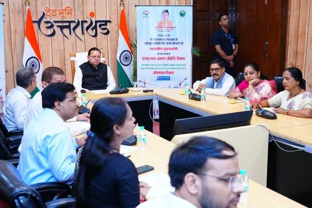 श्रमिक हितों के संरक्षण और कल्याण के लिए उत्तराखंड सरकार की प्रतिबद्धता हुई मजबूत